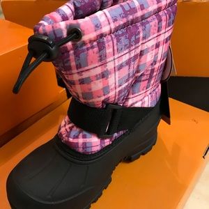 Northside frosty boot( Todd size 10)